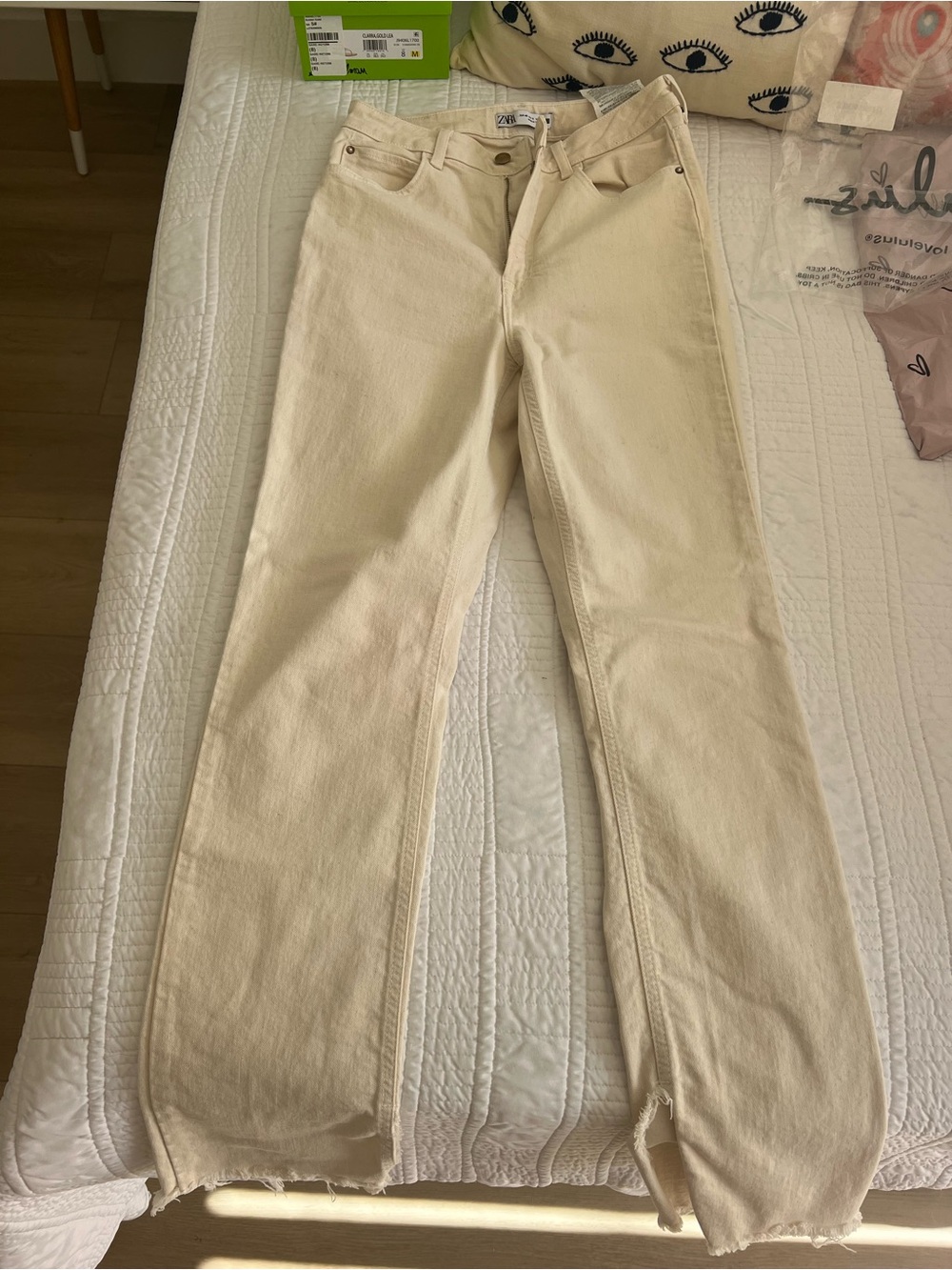 Zara Cream Straight-Leg Jeans